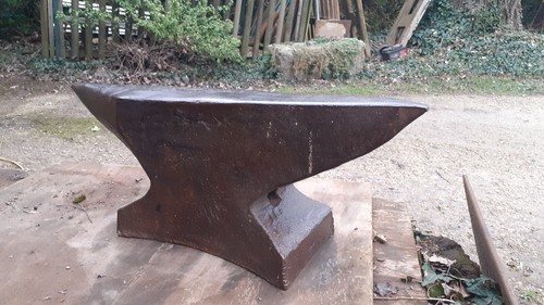 Ancienne enclume forgeron - enclume,